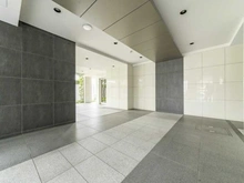 【東京都/練馬区高野台】レーベンリヴァーレタワーザ・テラス エントランス