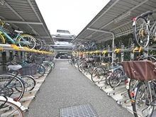 【東京都/練馬区高野台】レーベンリヴァーレタワーザ・テラス 駐輪場