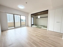 【東京都/西東京市谷戸町】コスモひばりが丘ザ・ガーデンズフォートブリリアントヒル リビング・ダイニング