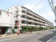 【東京都/西東京市ひばりが丘】クイーンズフィールドひばりが丘ハイム 外観
