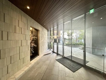 【東京都/台東区東上野】ブリリア上野ガーデン エントランス