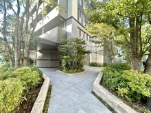 【東京都/台東区東上野】ブリリア上野ガーデン エントランス