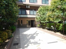 【東京都/荒川区東日暮里】ライオンズマンション日暮里南公園 エントランス