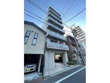 【東京都/荒川区東日暮里】ラ・グラース日暮里 外観：真ん中のマンションです。