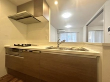 【東京都/台東区下谷】レーベンシティオ上野入谷タワーフォルム キッチン