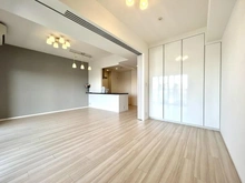 【東京都/台東区元浅草】シティハウス新御徒町ステーションコート LDK：手前：洋室