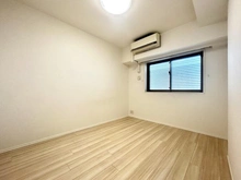 【東京都/台東区元浅草】シティハウス新御徒町ステーションコート 洋室