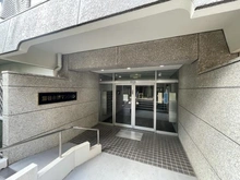 【東京都/台東区根岸】鶯谷永谷マンション エントランス