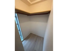 【東京都/文京区根津】ラグジュアリーアパートメント文京根津 収納：ウォークインクローゼット