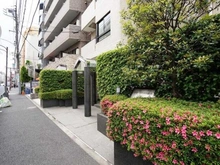 【東京都/文京区千駄木】イトーピアアクシス千駄木 アプローチ