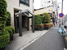 【東京都/文京区千駄木】イトーピアアクシス千駄木 アプローチ