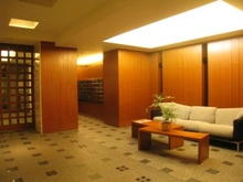 【東京都/台東区北上野】コスモ上野ロイヤルフォルム エントランス