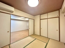 【東京都/台東区上野】コスモ上野パークサイドシティ 和室