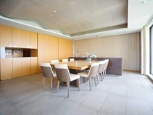 【東京都/台東区池之端】BrilliaTower上野池之端 共用部：18階　パークビューラウンジ