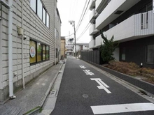【東京都/荒川区西日暮里】イデェオ東京 前面道路