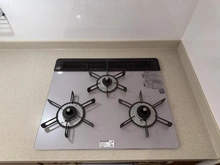 【東京都/足立区竹の塚】クラウドサウス竹の塚 キッチン：三口コンロ