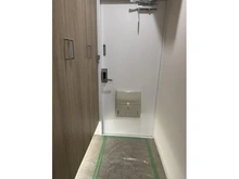 【埼玉県/北足立郡伊奈町大字小室】サンライズ伊奈 玄関：左側：シューズボックス