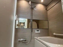 【埼玉県/北足立郡伊奈町大字小室】サンライズ伊奈 浴室