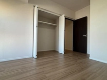 【埼玉県/さいたま市大宮区大門町】ライオンズヴィアーレ大宮 洋室