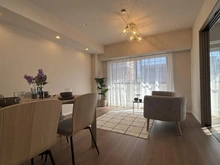 【埼玉県/春日部市中央】クラーク春日部弐番館 リビング・ダイニング