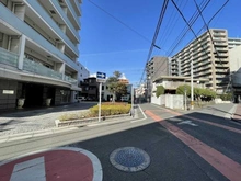 【埼玉県/さいたま市大宮区大門町】テラス大宮大門町 前面道路