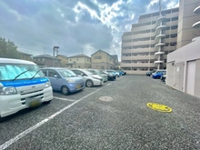【埼玉県/春日部市備後西】ライオンズマンション武里 駐車場