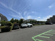 【東京都/昭島市武蔵野】メゾンエクレーレニュー昭島 駐車場