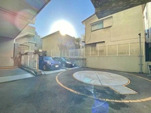 【東京都/立川市錦町】リーベスト立川錦町II 駐車場