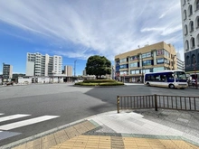 【東京都/日野市多摩平】クイーンシティ豊田多摩平の丘 豊田駅北口ロータリー（現地より約350m）：
