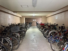 【東京都/八王子市八日町】ダイアパレスクレセール八王子 駐輪場