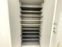 【東京都/立川市錦町】立川シティハイツ 玄関：収納部分