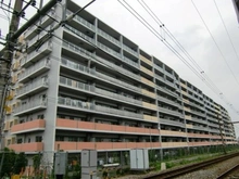 【東京都/八王子市並木町】ゼファーアートフィールズフェアステージ 外観