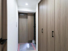 【東京都/立川市錦町】リーベスト立川錦町II 玄関