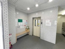 【東京都/八王子市台町】パレ・ドール西八王子 共用部：エレベーターホール