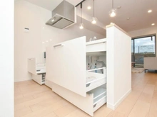 【東京都/八王子市南大沢】ライオンズマンション南大沢 キッチン：収納