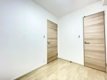 【東京都/八王子市八日町】ミッドプレイス八王子 洋室：約5.0帖