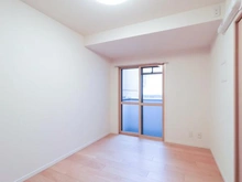 【東京都/昭島市松原町】センチュリー昭島 洋室