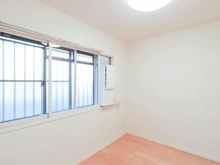 【東京都/昭島市松原町】センチュリー昭島 洋室