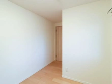 【東京都/昭島市松原町】センチュリー昭島 洋室