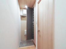 【東京都/昭島市松原町】センチュリー昭島 玄関