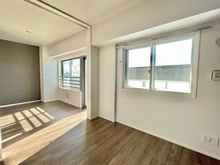 【東京都/立川市錦町】ブリシア立川 洋室：奥：LDK