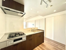 【東京都/東大和市立野】エストヴォーレ上北台 キッチン