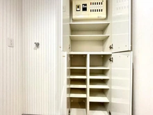 【東京都/東大和市立野】エストヴォーレ上北台 洗面所：収納部分