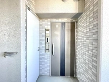 【東京都/東大和市立野】エストヴォーレ上北台 玄関