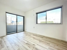 【東京都/東大和市立野】ラング・マンション玉川上水 洋室：約6.5帖