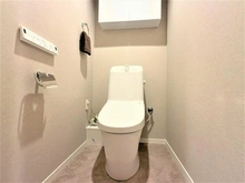 【東京都/八王子市別所】クレヴィア京王堀之内パークナードI　2番街 トイレ