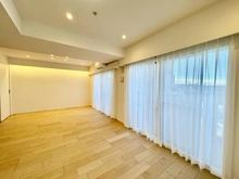 【東京都/八王子市旭町】ファミールスクエア八王子 リビング・ダイニング