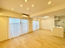 【東京都/八王子市旭町】ファミールスクエア八王子 リビング・ダイニング