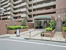 【東京都/八王子市旭町】ファミールスクエア八王子 エントランス