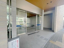 【東京都/八王子市大和田町】アクシア八王子ピュアマークス エントランス